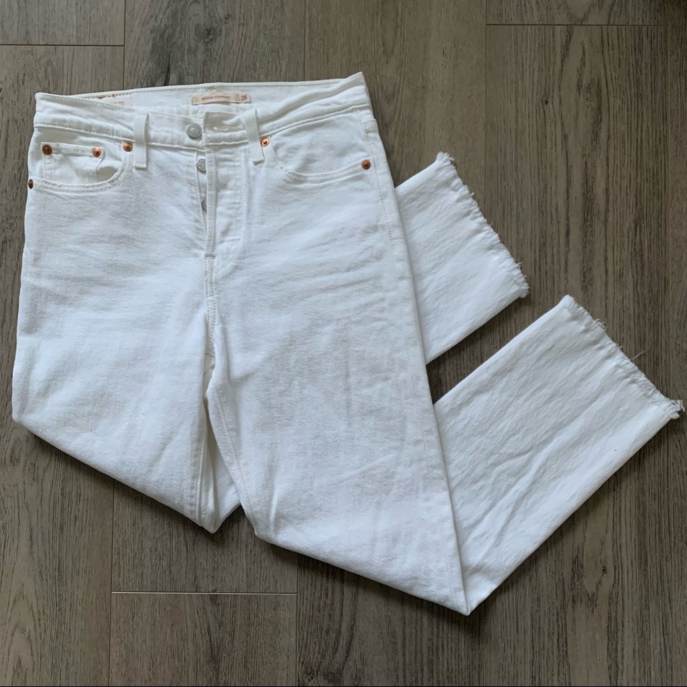 Levis Wedgie Straight Leg Jeans - White- Raw Hem Crop - 26 -Levi’s Premium Jeans